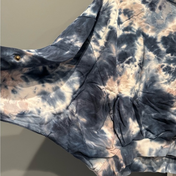 Young Fabulous & Broke- Tie Dye Hoodie Sweatshirt, NWOT, Size Medium/Large - Picture 3 of 7